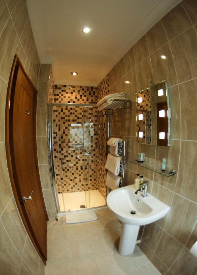 Gwynfryn Guest House Tavernspite Kültér fotó